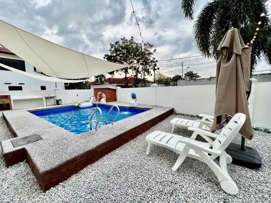 Вилла Klebang Melaka Private Pool 12Pax-4Br-Sing K-Coway Экстерьер фото